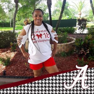 Meet your Posher, Eva hall